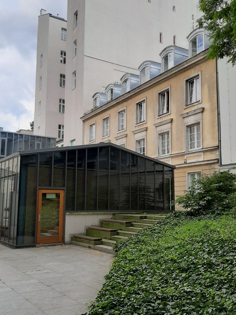 apartment Krakowskie Przedmiescie